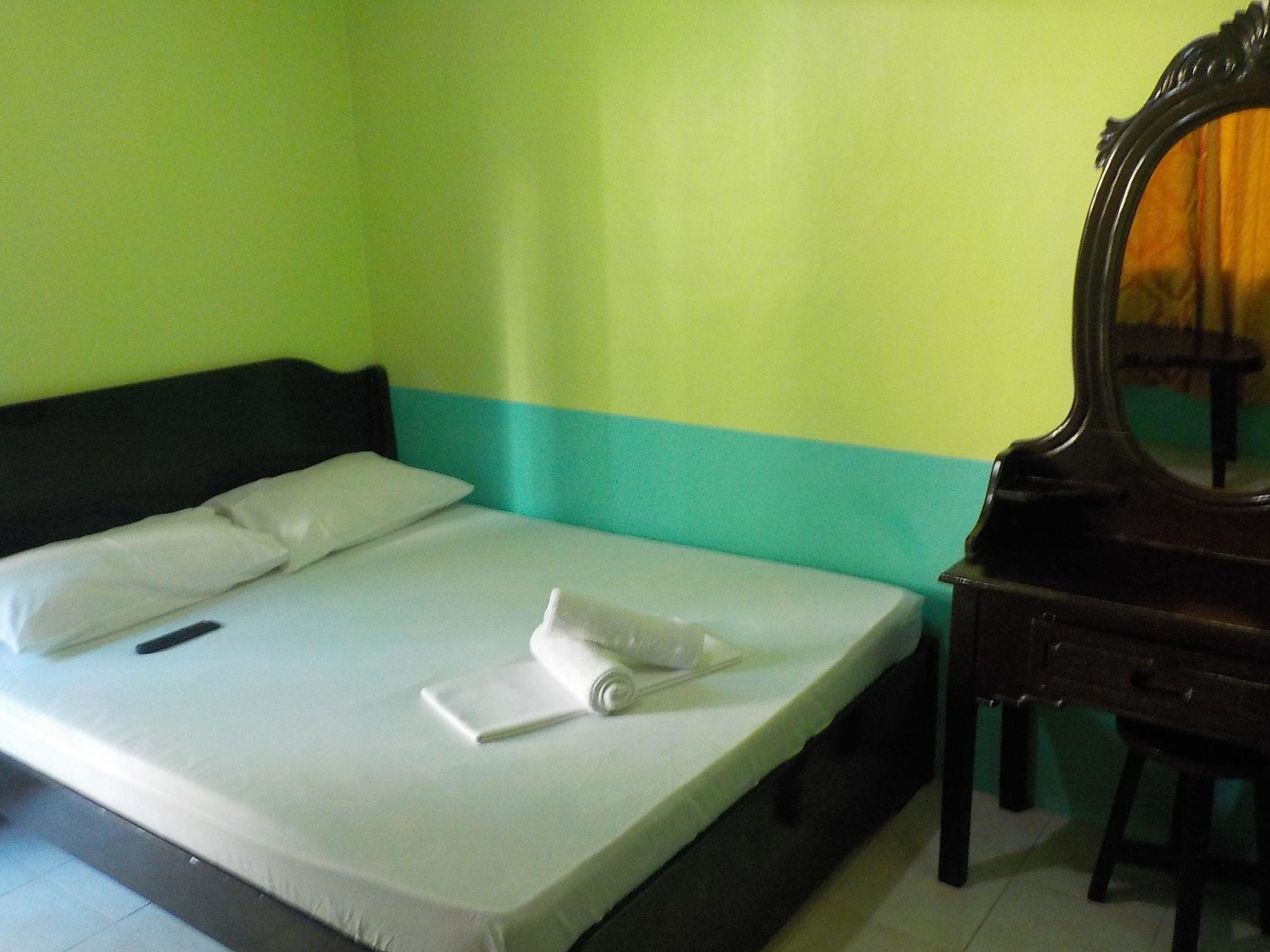 Ilicitos Resort Boracay Balabag  Екстер'єр фото